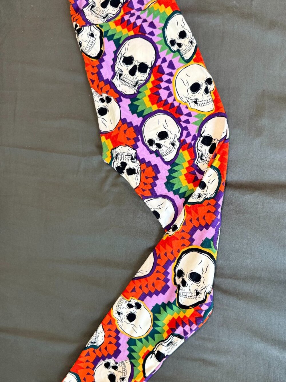 💀 Rainbow Skull Party 🎨